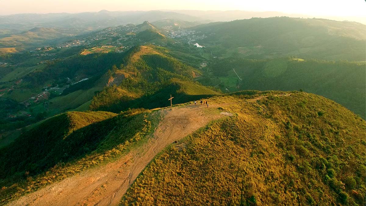 Águas de Lindóia - Vista aérea das montanhas de Águas de Lindóia SP